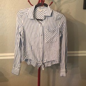 Aeropostale Long Sleeve striped shirt, Size Small